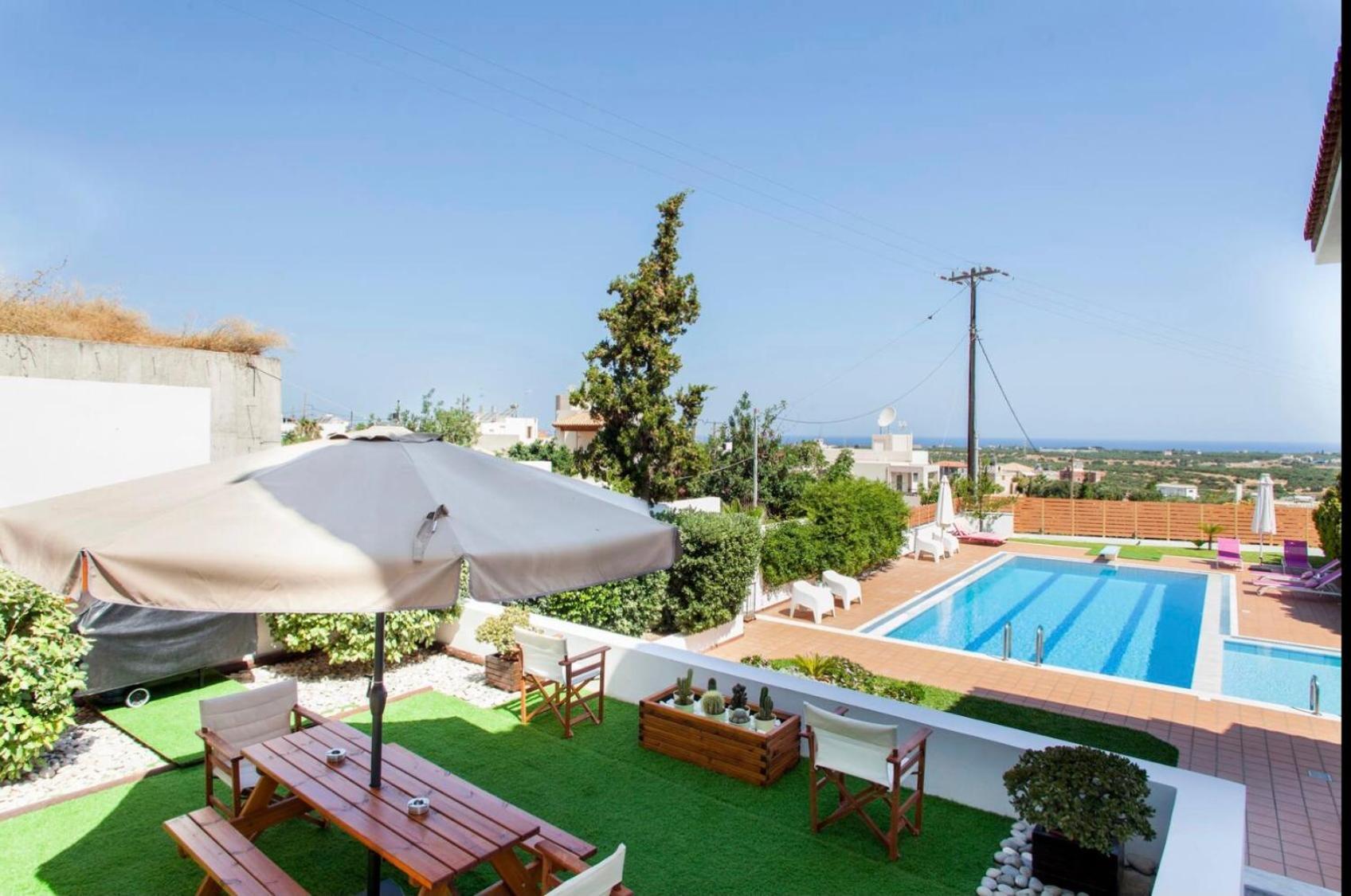 Artemis Luxury Villa - Hersonissos Private Pool Oasis ภายนอก รูปภาพ